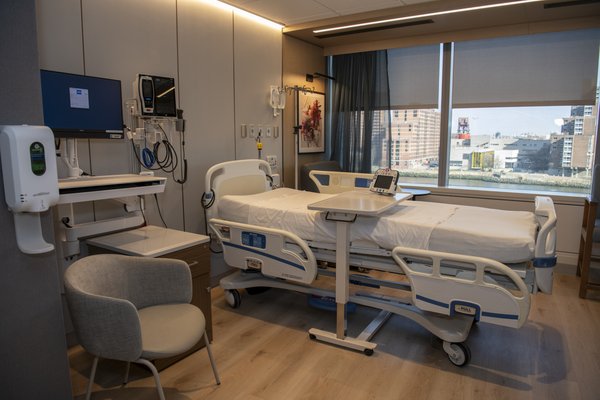 Kellen Tower Patient Room